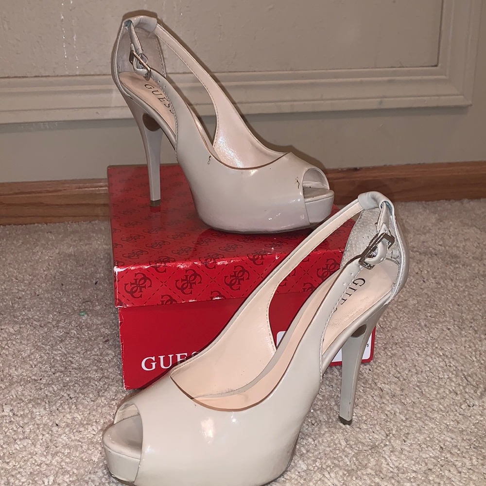 Guess peep toe heel